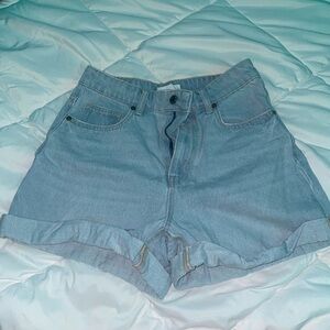 light wash jean shorts